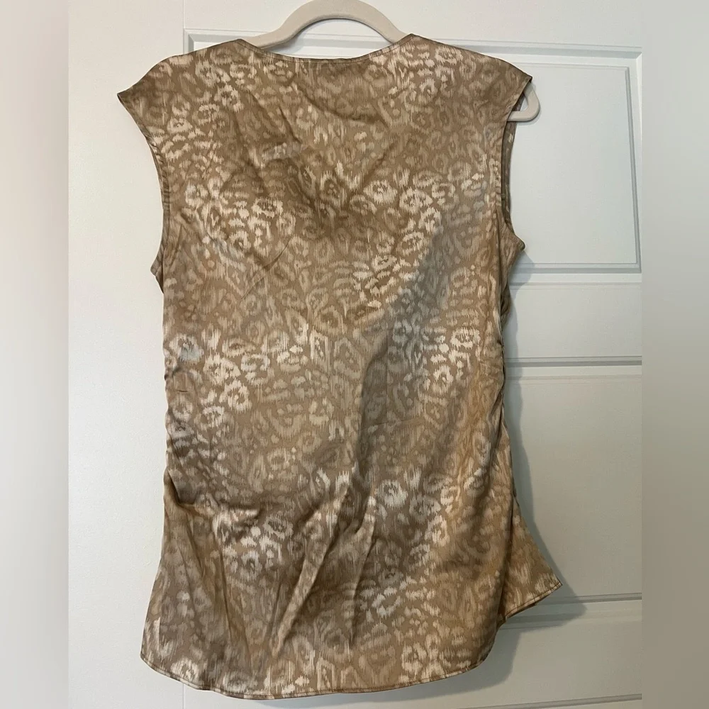 Ann Taylor blouse - Picture 3 of 3